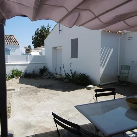 Maison Confortable Pour 4 Pers, Proche Et Centre - Fr-1-823-123 *